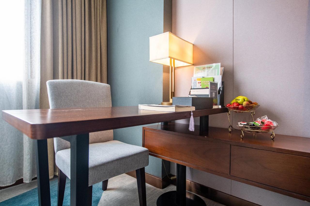 Peace International Hotel Shangrao Екстериор снимка