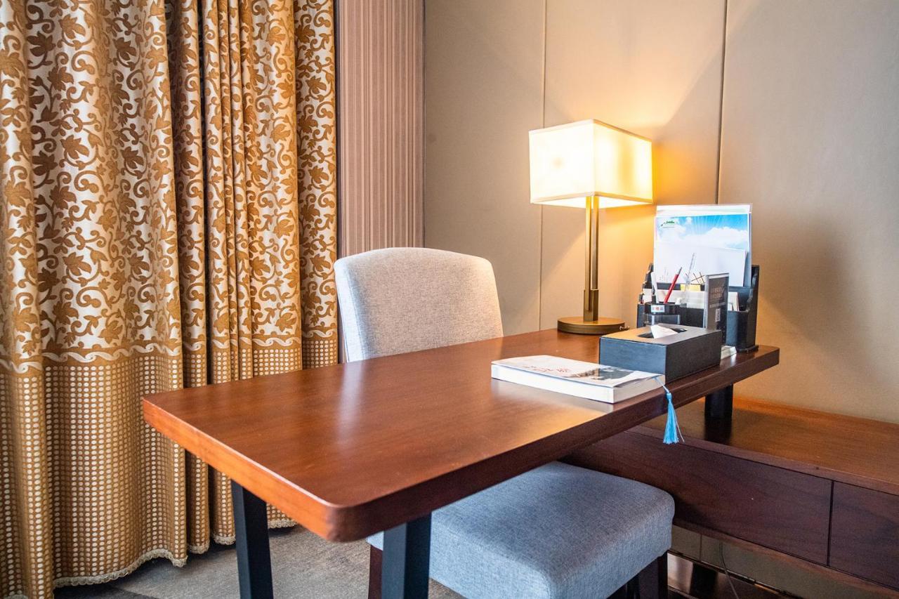 Peace International Hotel Shangrao Екстериор снимка