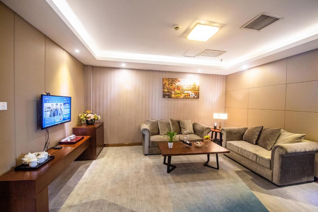 Peace International Hotel Shangrao Екстериор снимка